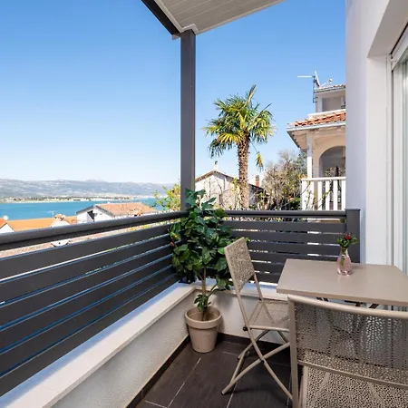 Mabela Trogir